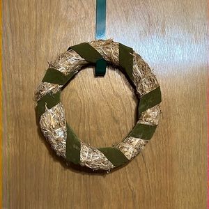 🦋$8 ADD ON• 2pc 12” Diameter Straw Wreath